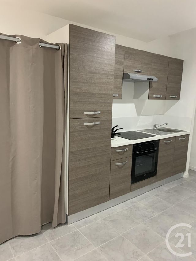 Appartement Studio à louer - 1 pièce - 22.0 m2 - BAGNOLS SUR CEZE - 30 - LANGUEDOC-ROUSSILLON - Century 21 La Big