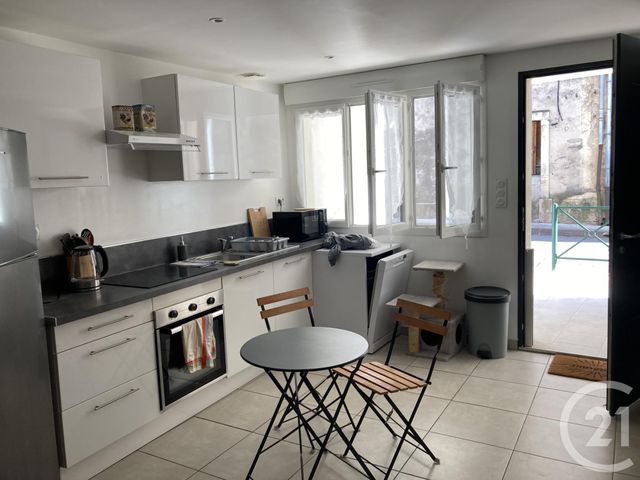 Appartement F2 à louer - 2 pièces - 74.35 m2 - ST GERVAIS - 30 - LANGUEDOC-ROUSSILLON - Century 21 La Big